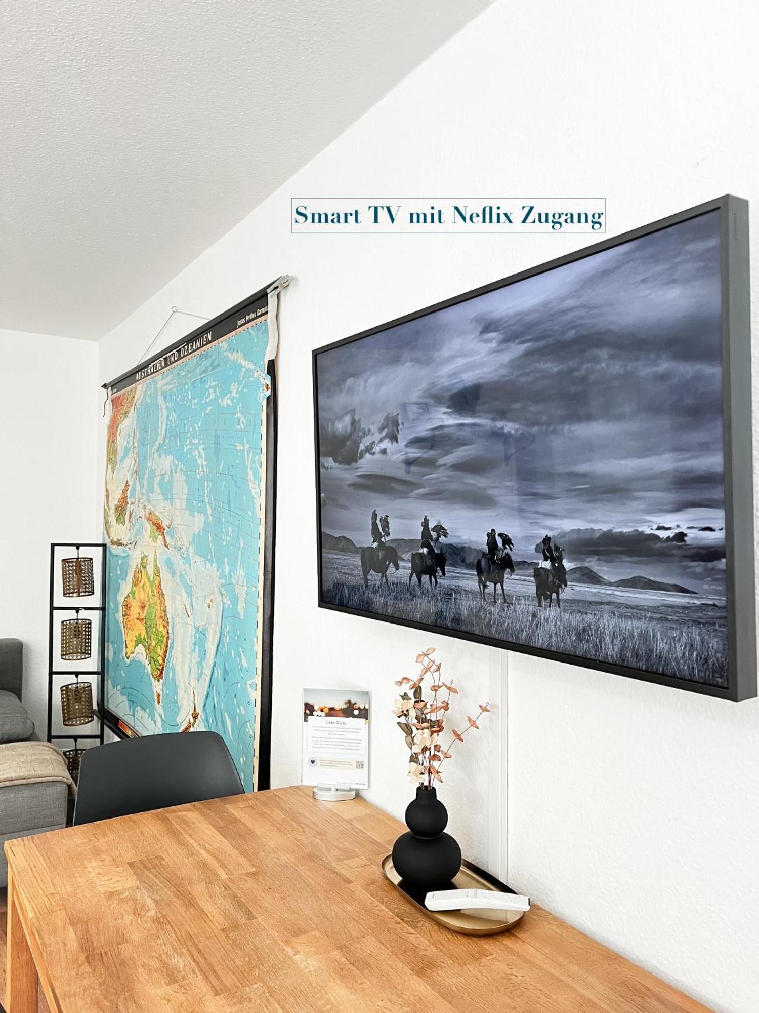 Modern Room With Netflix In Порта-Вестфаліка Екстер'єр фото